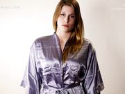 Xev Bellringer - Mommy Mesmerizes You With Her Breast