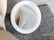 82 Strawberries And Cream