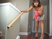 Janey Jones - Sneezing Tickles Mommy!