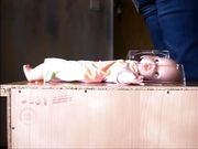 Lady Poison Ivy - Buttcrush Boxes On Dolls Face