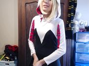 Annabelle Bestia Gwen Stacy Tries On Her Costume