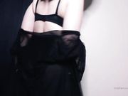 Dotti Pink - Strip Tease