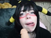 Bat Maisie - Umbreon Satisfies Her Trainer