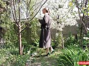 Doris Dawn - April Flowers