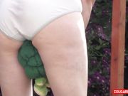 Doris Dawn - Squeeze Mee