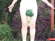 Doris Dawn - Squeeze Mee