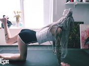 Red Fox - Morning Yoga Turned Into POV Deep Blowjob From Dreadlock Babes Red Fox