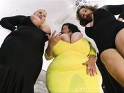 Suzie Q - 3 Goddesses Take Over Tiny Men