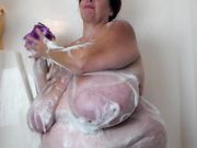 Suzie Q - Soapy Shower