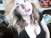 LilyIvy - Strip Tease