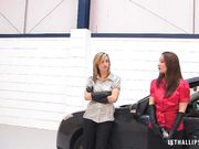 Lethal Lipstick - 30 Seconds