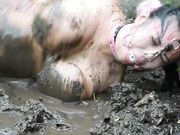 Kinkitv (PetGirls) - Pig Dipping