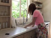 ImAmberHahn - Horny Housewife