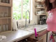 ImAmberHahn - Horny Housewife