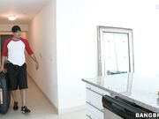 Jayden Jaymes - PornStarSpa Massaging Jayden