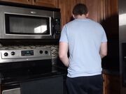   Miss Brat - Familytherapy -  A Good Mom Is Hard To Find