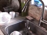 Vanessa Cage - Familytherapy -  Sisters Final Notice