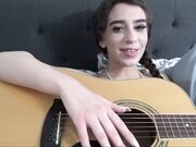  Joseline Kelly - Familytherapy -  The Ticket