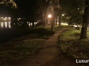 Kristina Sweet - Beautiful Babe Doing Blowjob In The Park