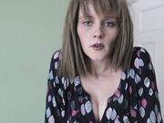 Sydney Harwin -  Auntie Shows You A Thing Or Two