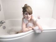 Sydney Harwin -  Do Your Mom In The Bath