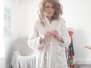 Sydney Harwin -  Little Sis Is Oblivious