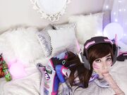 Emily Grey - Dvas Sloppy Deepthroat Practice