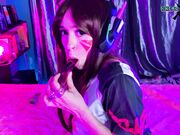 AliceBong - DVa Sucks Big Dick And Fucks In The Ass