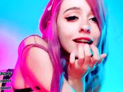 AliceBong - The Tail In A Narrow Ass