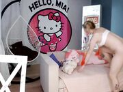 MiaMelon - Rainbow Flexible Finger Fucking