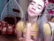 MiaMelon - Shy Nerdy Girl Go Wild Slowly And Squirt
