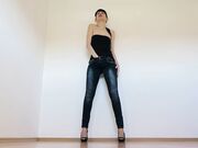 mylene - Wetting Jeans Amp Fisting Standing