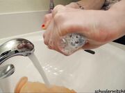SchuylarWitch - Sensual Toy Bath