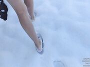 VieraMayXXX - Bikini Snow Angel And Walking Barefoot 2019-12-19