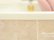 Elouise Please - Sensual Bath