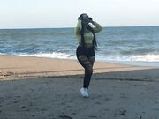 Emanuelly Raquel - Sucking And Fucking On The Beach