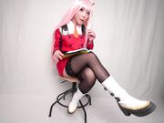 AsianDreamX - Zero Two Sharing Sweets With U