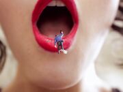 Molly Darling - Gentle Giantess Threatening Vore