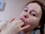 sophie_beauty - Slopy Suck Fingers