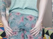 Goddess Green Eyed - Tease And Denial Floral Print Joggers