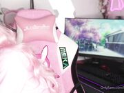 Belle Delphine - Plushie Gun Behind The Scenes (1)