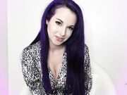 Goddess Valora - The Whisper Trick