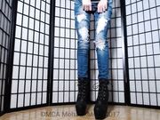 Mohawk Molly -  boot and body worship