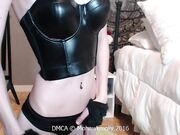 Mohawk Molly -  puppy training