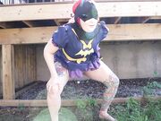Kosplay Keri - Batgirl takes outdoor pee 