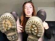 Lynn Baby - Smelly Nylon Feet