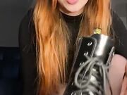 Lynn Baby - Smelly Nylon Feet