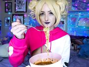 KatSaysMeow - Blonde Topless Mukbang