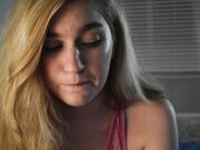 Jaybbgirl - Helpful Babysitter Pillow Humping