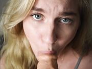 Jaybbgirl - She Doesn't Deserve To Fuck You